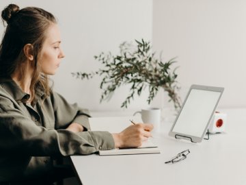 新加坡企業(yè)注冊美國商標的費用、流程與實用技巧指南