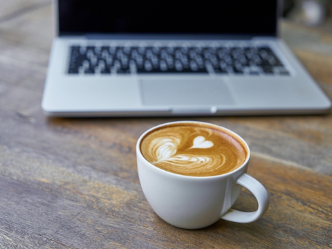 東莞人開香港公司？手把手教你輕松搞定！