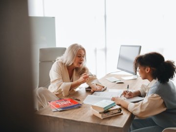 微信生態助力外貿企業轉型：2025機遇、挑戰與破局之道