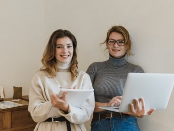 延安企業(yè)必看！手把手教你輕松完成香港公司年檢